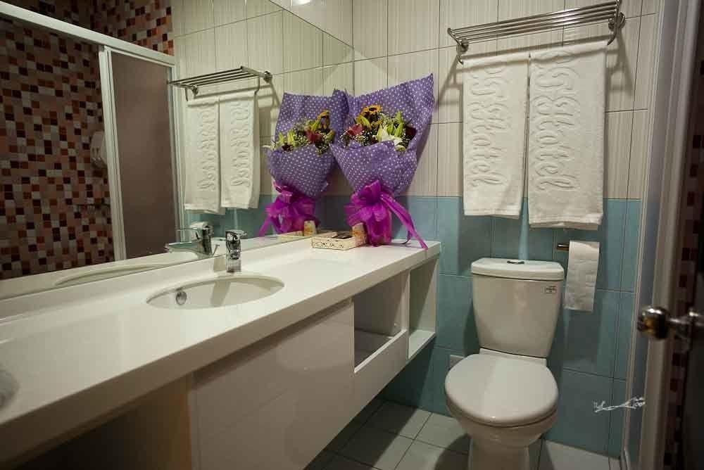 ז'ונגלי Chang Ti Metropolis Commercial Hotel מראה חיצוני תמונה