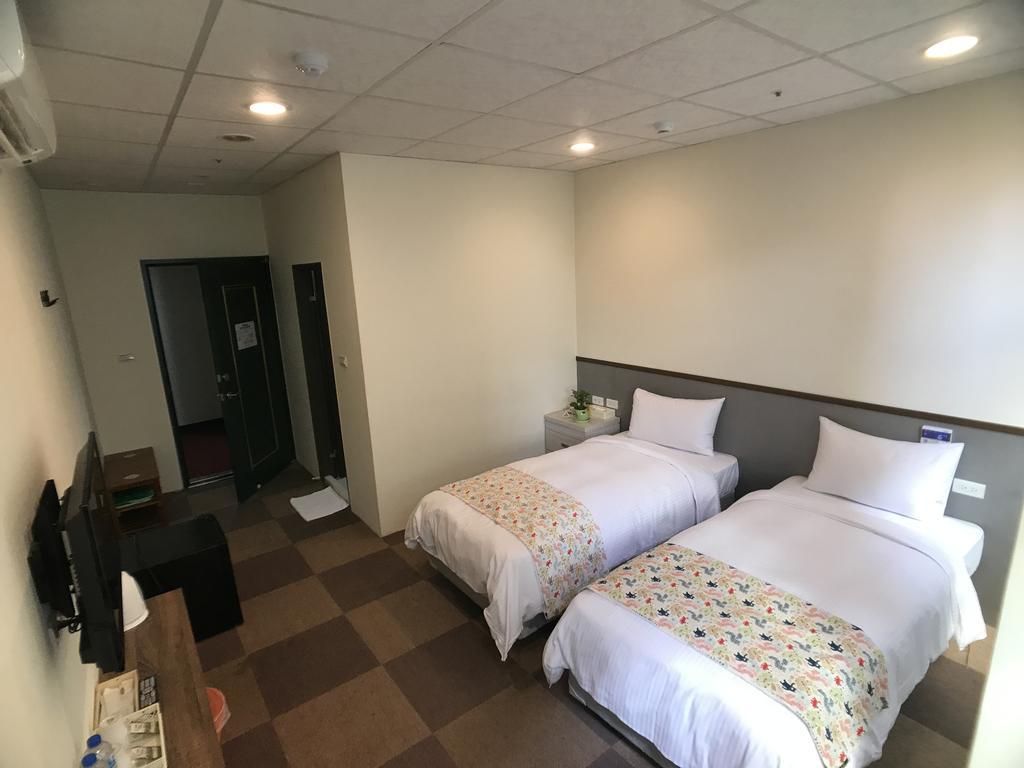 ז'ונגלי Chang Ti Metropolis Commercial Hotel מראה חיצוני תמונה